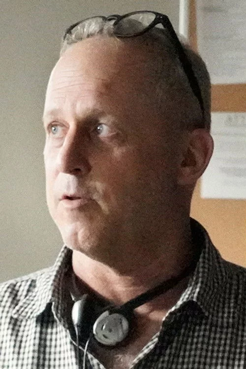 Расселл Лі Файн