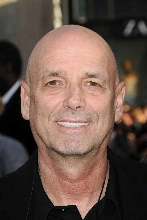 Мартін Кемпбелл