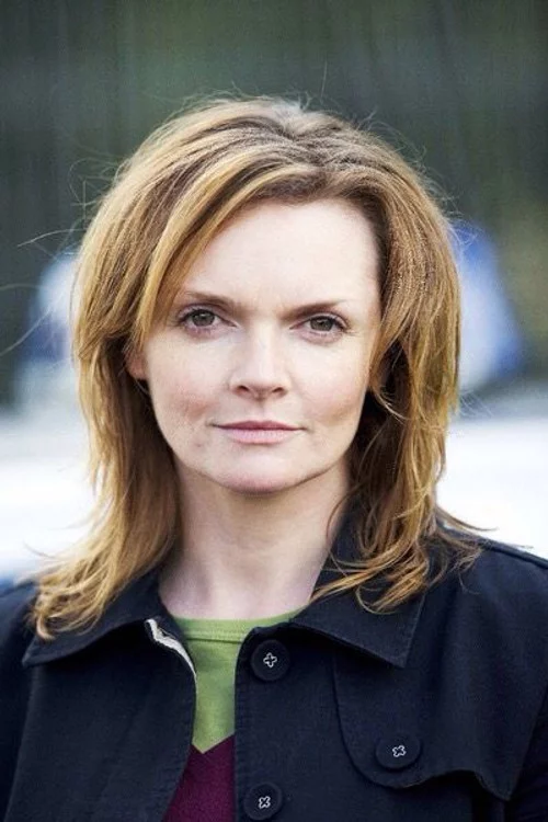 Шерон Смолл