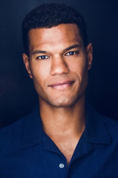 Салліван Джонс