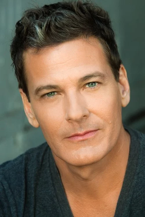 Адам Сторке