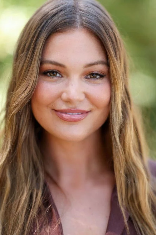 Олівія Голт