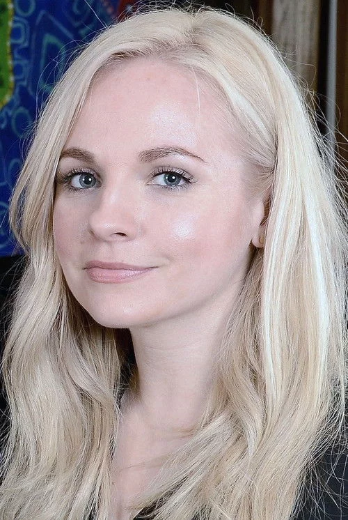 Джорджія Теннант