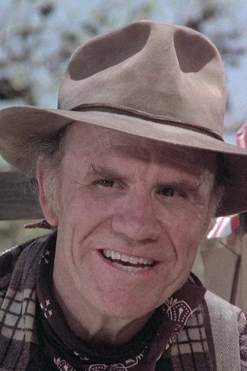 Р.Г. Армстронг